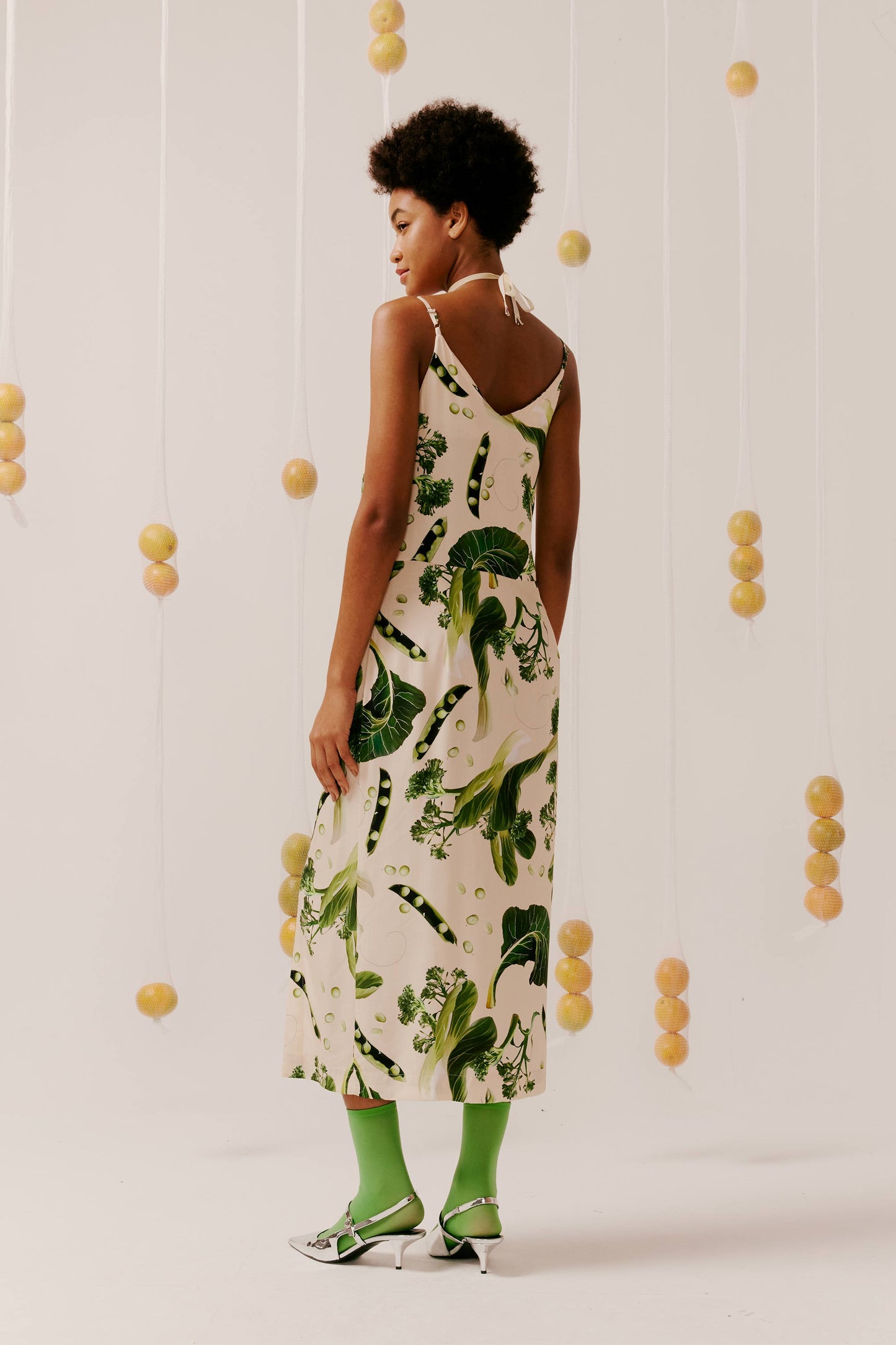 Vestido Fenda Um Pouco de Salada