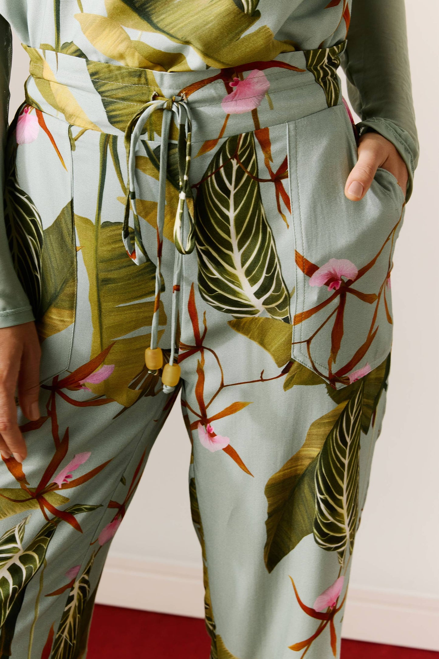 Calça Cropped Floral do Hotel Azul