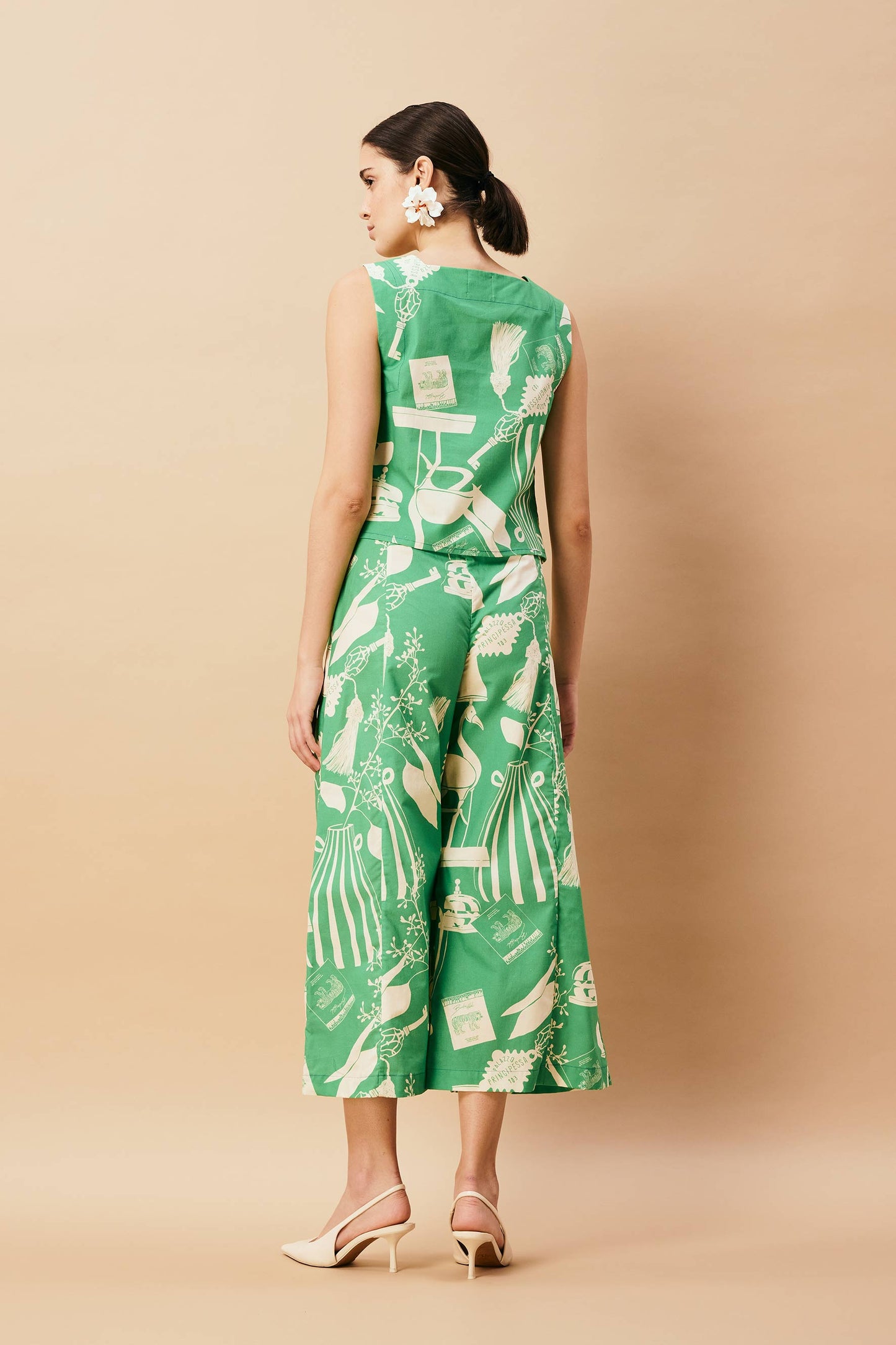 Blusa Quadradinha Benta Hotel Verde