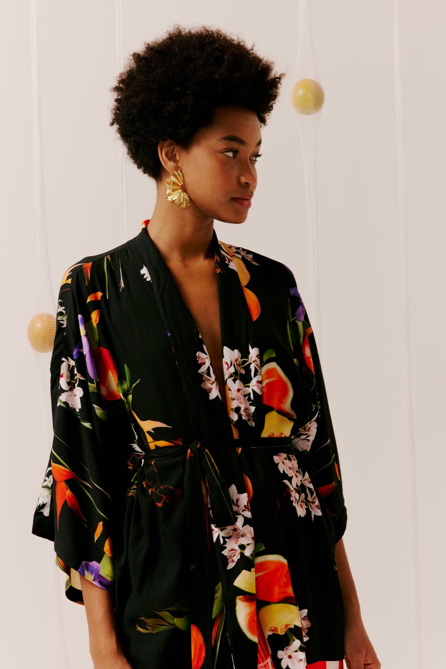 Kimono Curto Feira Baile Noite