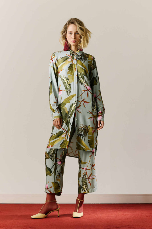 Chemise Cannes Floral do Hotel Azul