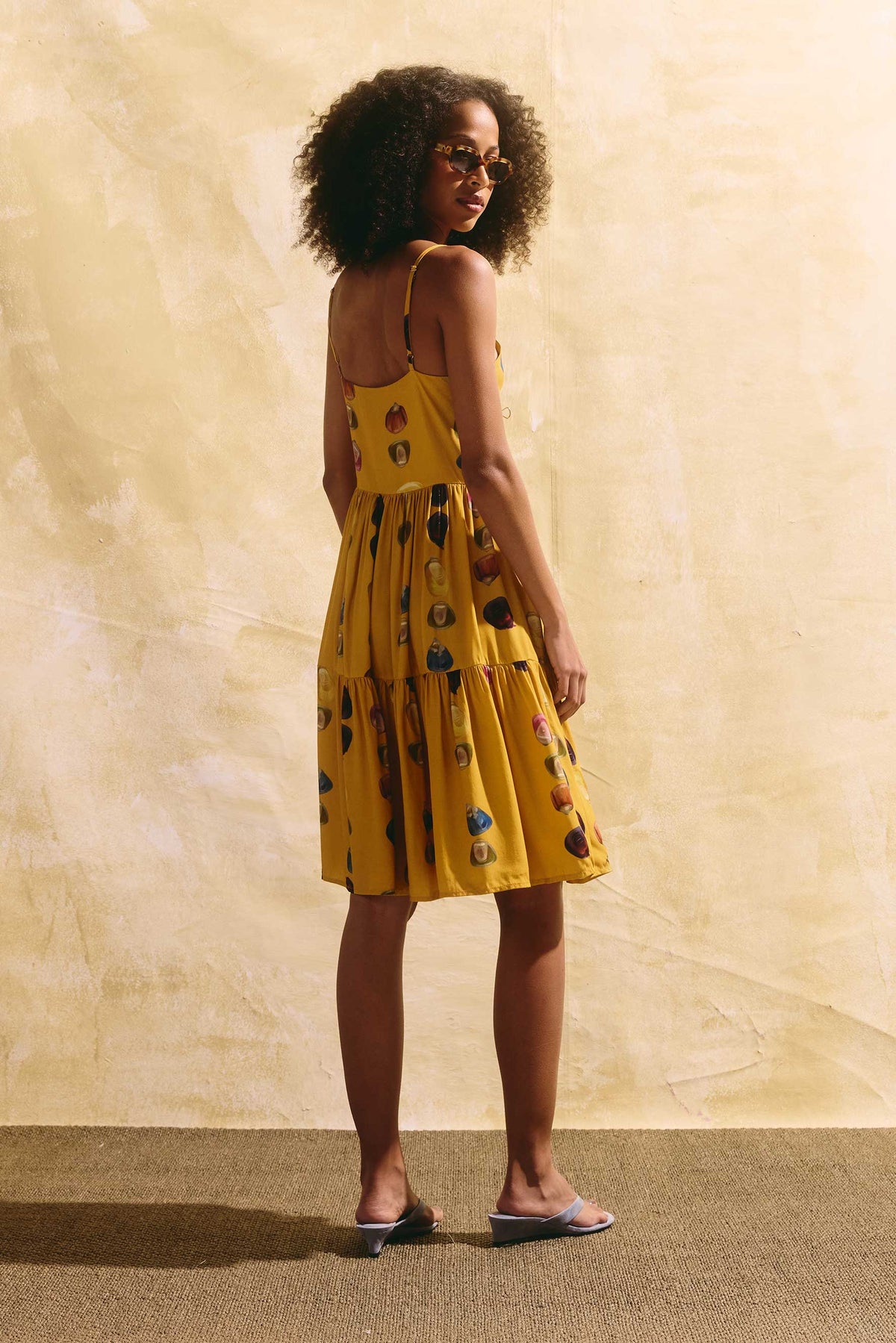 Vestido Babado Curto Milhos