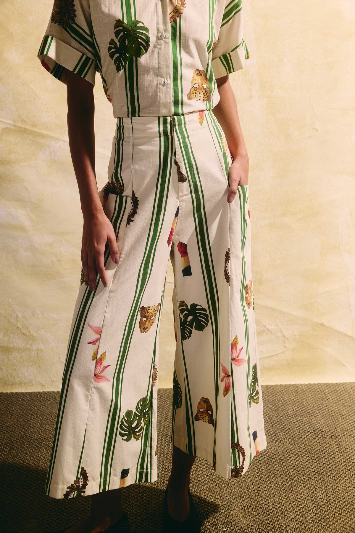 Calça Florença Salada Latina Listras